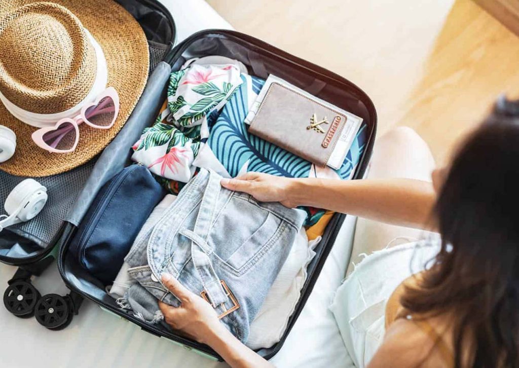Sun, Sand, and Suitcases: Your Ultimate Guide to Must-Have Travel Gear for Exploring Florida