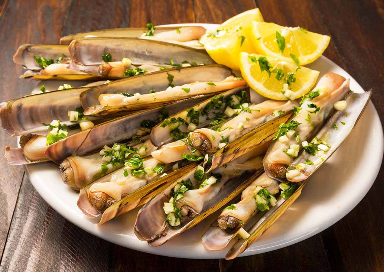 The True Taste of Galicia: Exploring Traditional Cuisine in Pontevedra